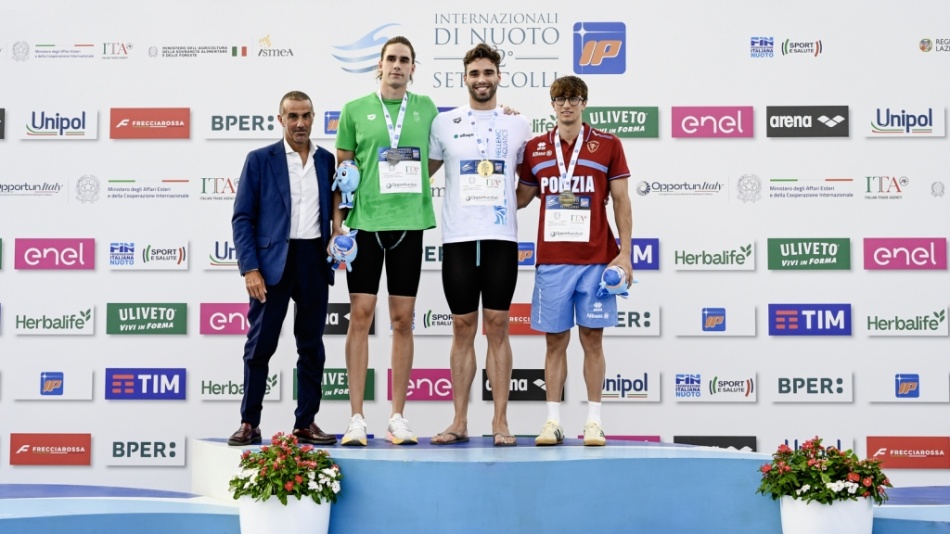podio 100 dorso maschile