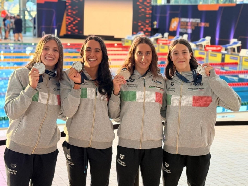 staffetta 4x100 mista femminile - italia