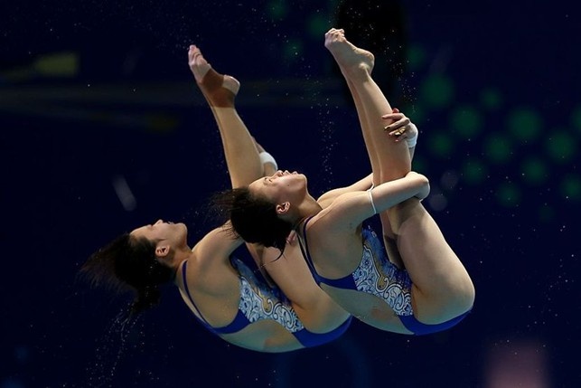Minjie Zhang e Yuxi Chen