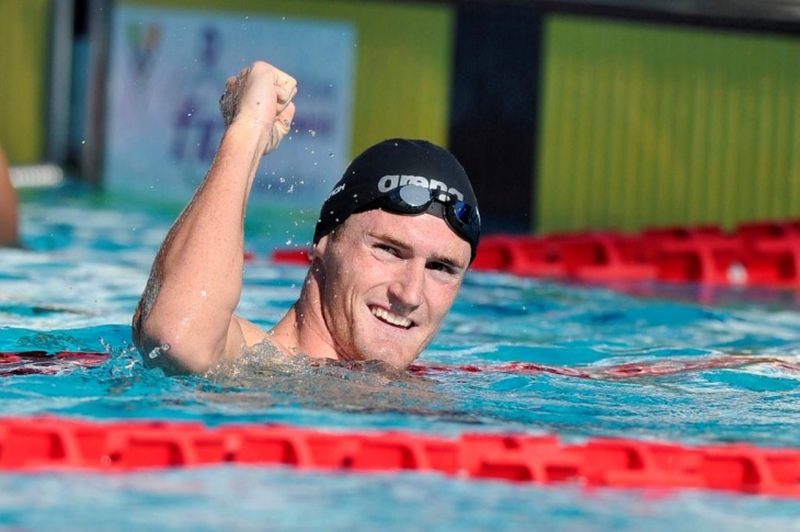 Cameron Van der Burgh (RSA).jpg