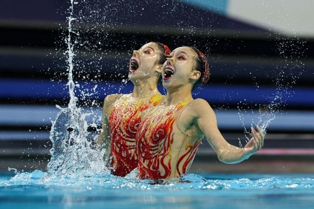 Yanjun Lin e Huiyan Xu